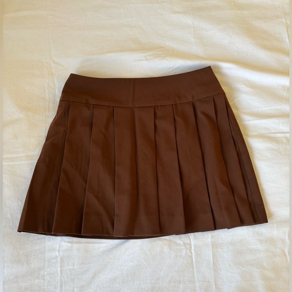 NWT Aritzia Sunday Best Jameson Pleated Wrap Mini Skirt in Tiramisu Brown